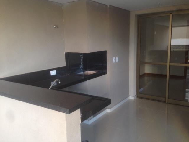 Apartamento à venda com 3 quartos, 195m² - Foto 10