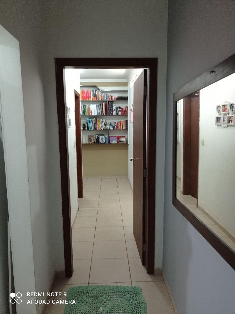 Casa à venda com 4 quartos, 130m² - Foto 5