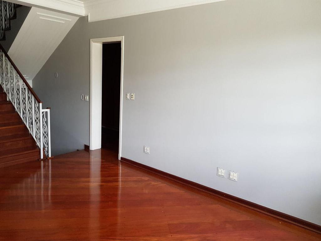 Casa de Condomínio à venda com 5 quartos, 600m² - Foto 4