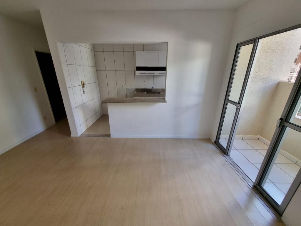 Apartamento à venda com 3 quartos, 65m² - Foto 8