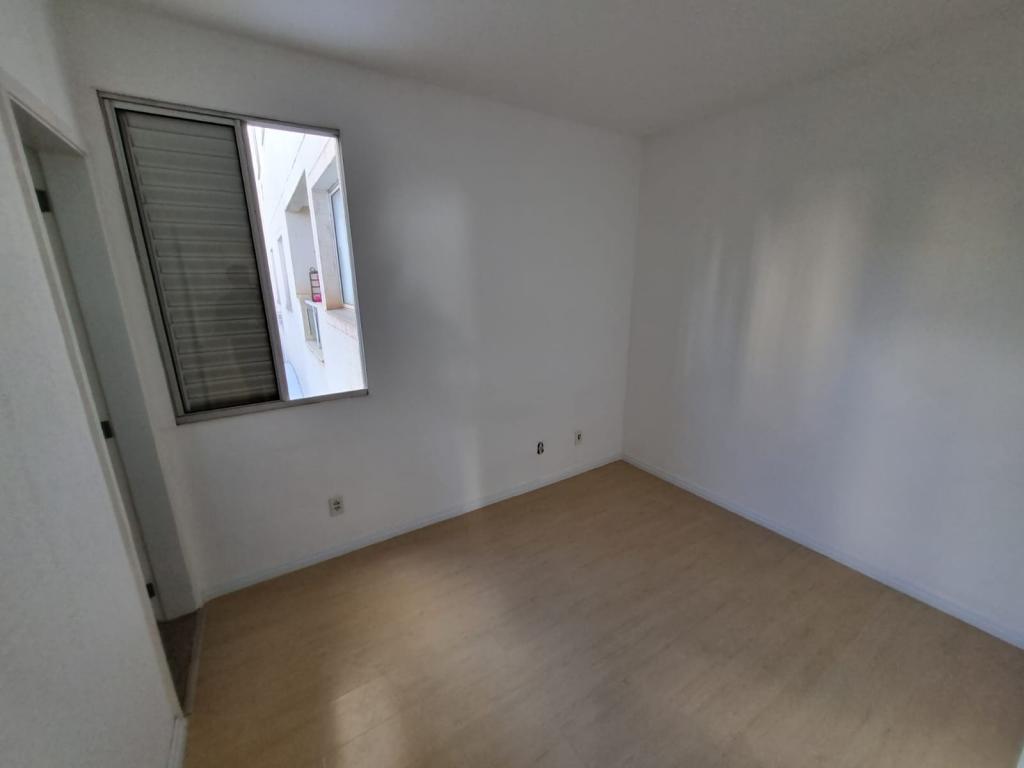 Apartamento à venda com 3 quartos, 65m² - Foto 10