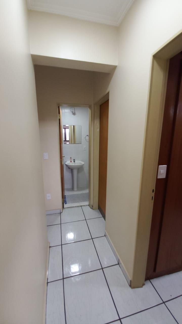 Apartamento à venda com 3 quartos, 80m² - Foto 3