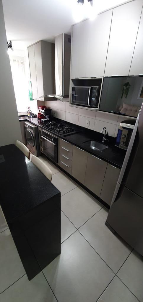 Apartamento à venda com 2 quartos, 57m² - Foto 10