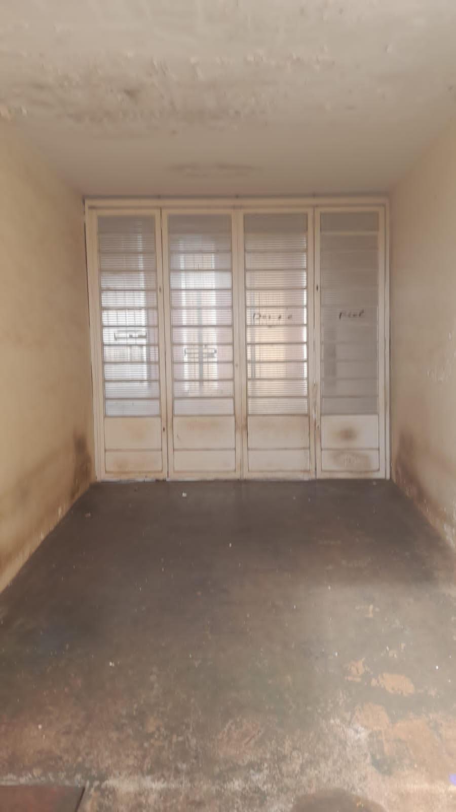 Casa à venda com 5 quartos, 350m² - Foto 3