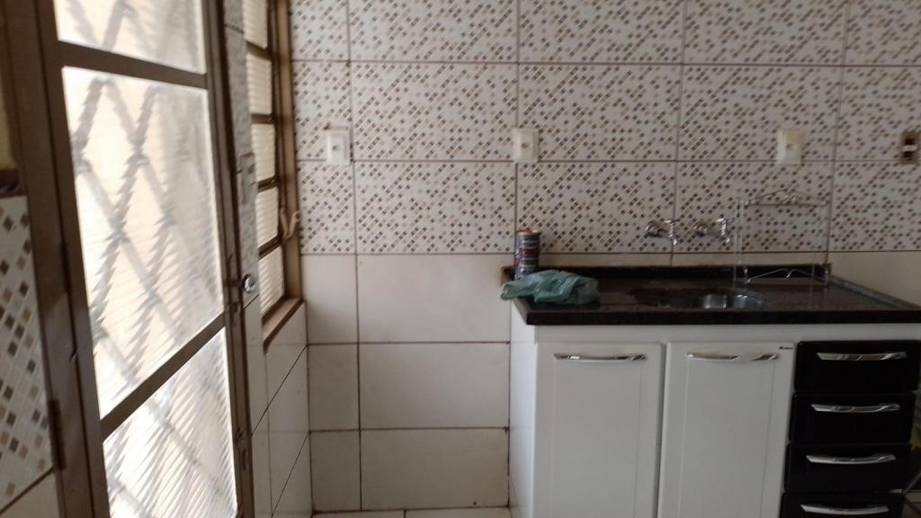 Casa à venda com 3 quartos, 190m² - Foto 15