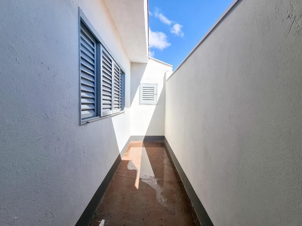 Casa à venda com 3 quartos, 116m² - Foto 13