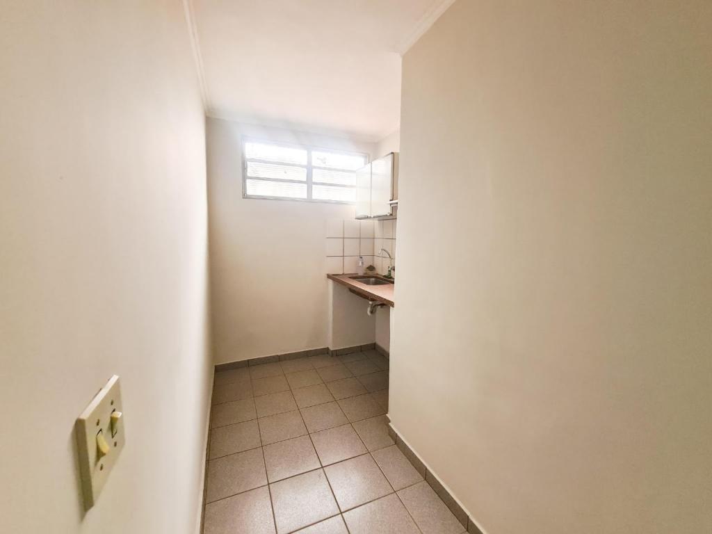 Casa à venda com 3 quartos, 116m² - Foto 14