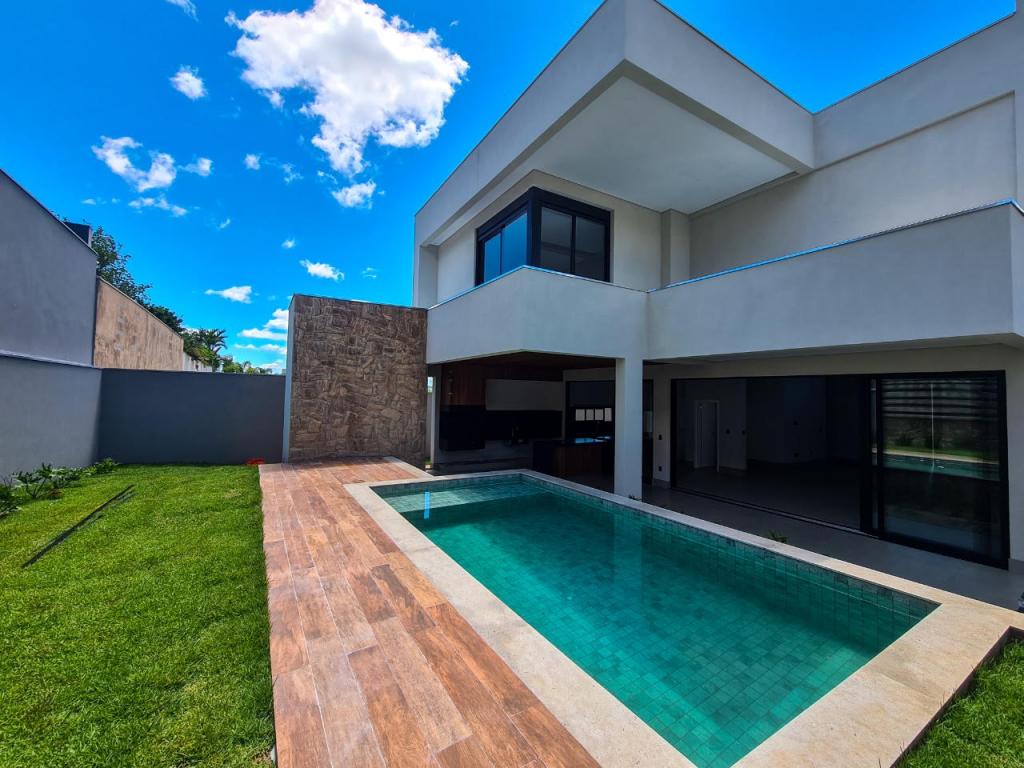 Casa de Condomínio à venda com 4 quartos, 364m² - Foto 1