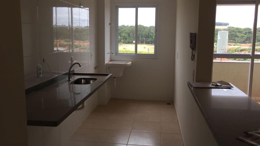 Apartamento à venda com 2 quartos, 56m² - Foto 9