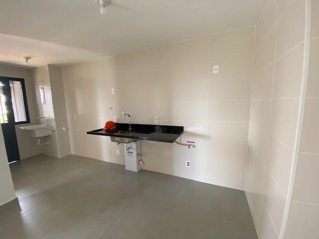 Apartamento à venda com 3 quartos, 126m² - Foto 2