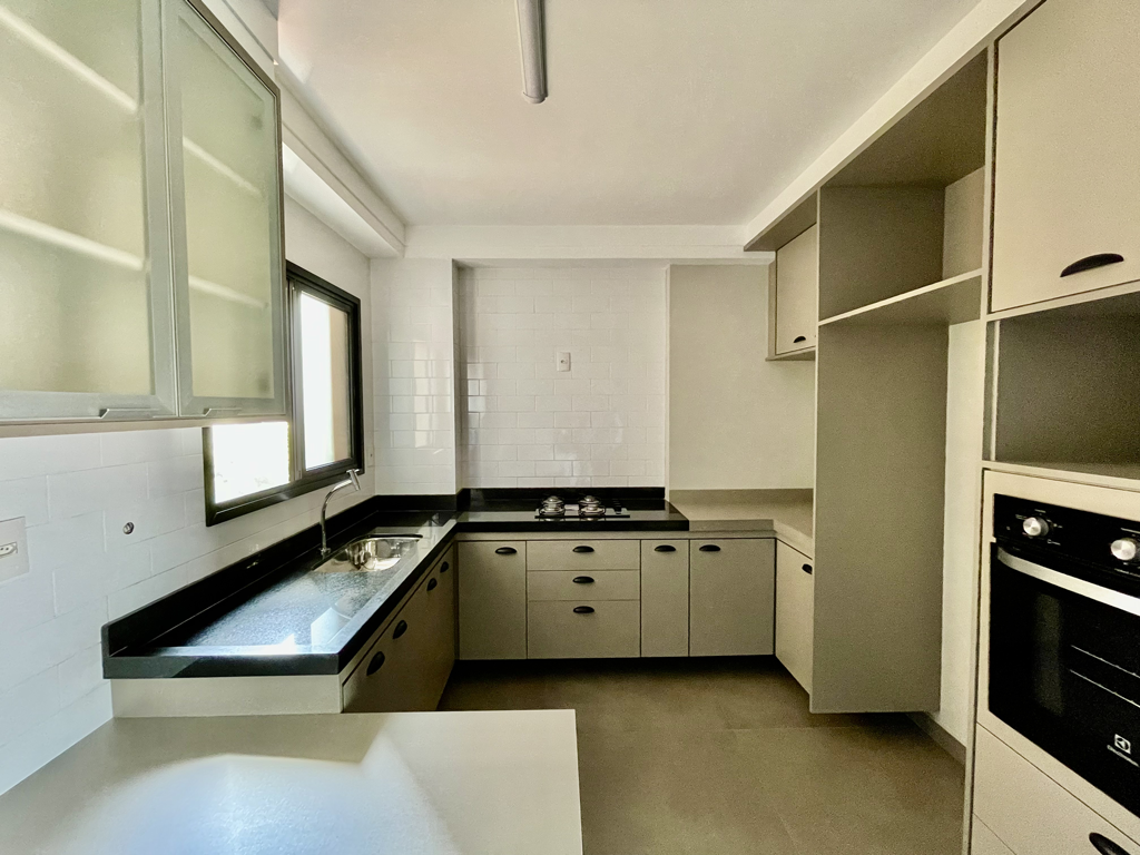 Apartamento à venda com 3 quartos, 118m² - Foto 6