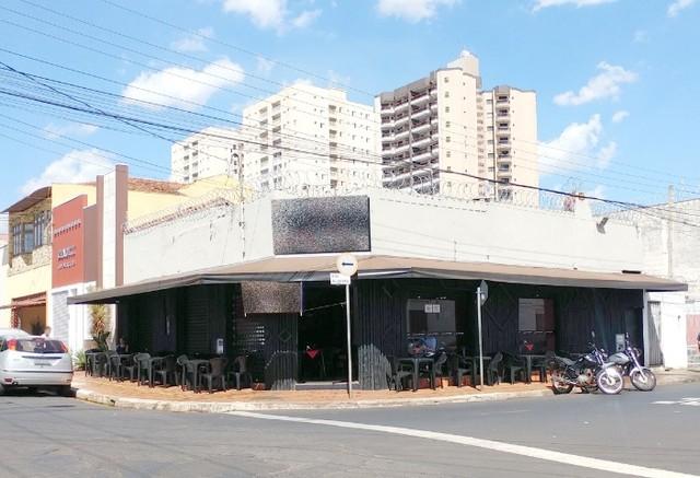 Depósito-Galpão-Armazém à venda, 135m² - Foto 1