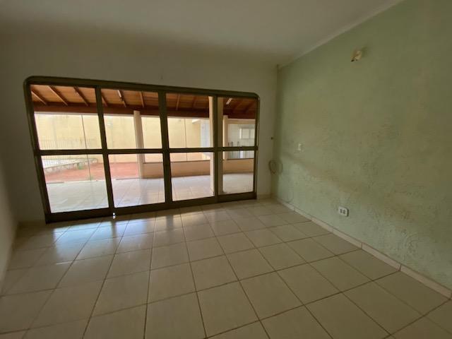 Casa à venda com 4 quartos, 391m² - Foto 18