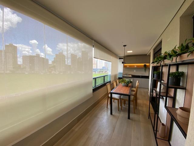 Apartamento à venda com 3 quartos, 133m² - Foto 2