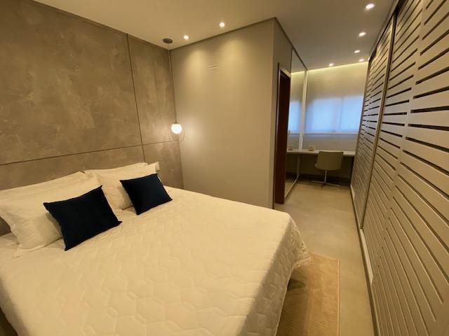 Apartamento à venda com 3 quartos, 143m² - Foto 12