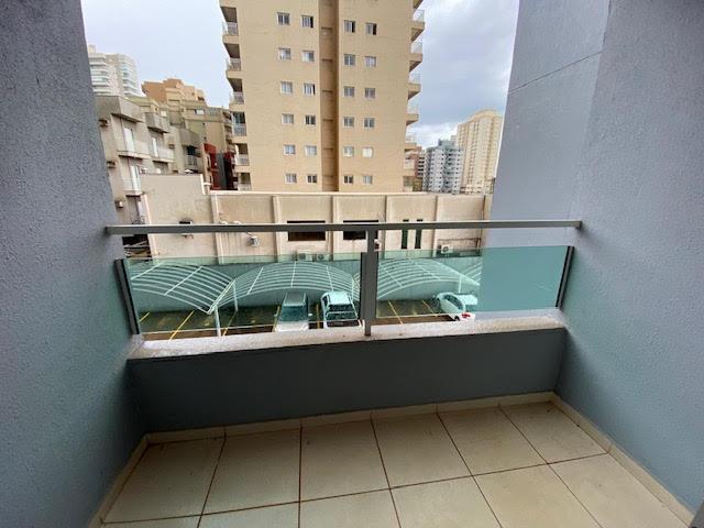 Apartamento à venda com 2 quartos, 52m² - Foto 3