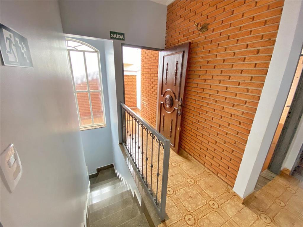 Casa à venda com 3 quartos, 150m² - Foto 13