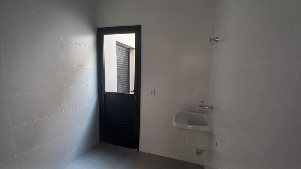 Casa à venda com 3 quartos, 215m² - Foto 15