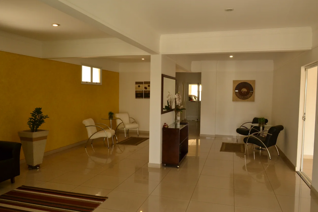 Apartamento à venda com 3 quartos, 96m² - Foto 3