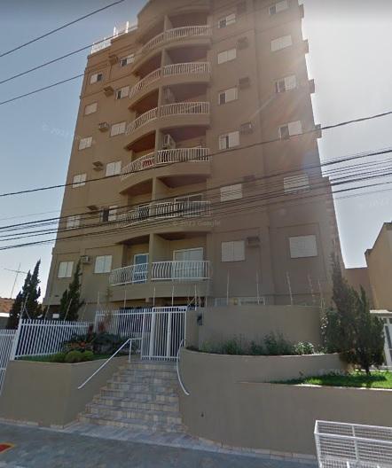 Apartamento à venda com 3 quartos, 96m² - Foto 1