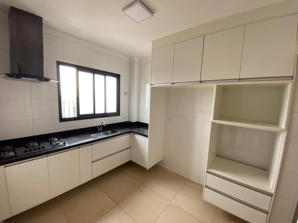 Apartamento à venda com 3 quartos, 90m² - Foto 8