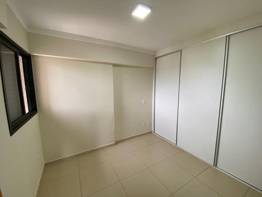 Apartamento à venda com 3 quartos, 90m² - Foto 15