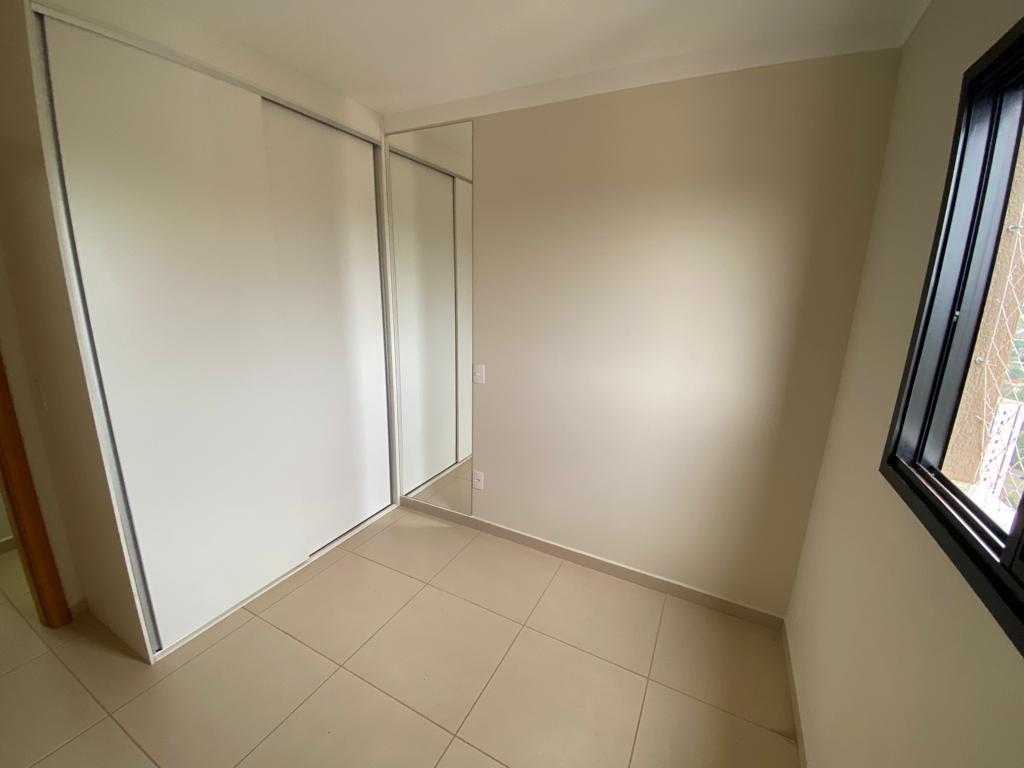 Apartamento à venda com 3 quartos, 90m² - Foto 18