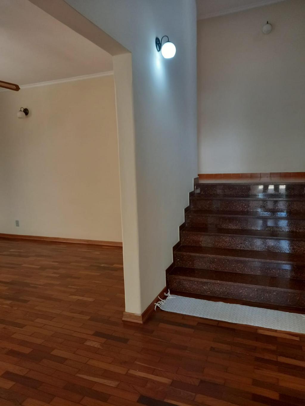 Casa à venda com 4 quartos, 232m² - Foto 5