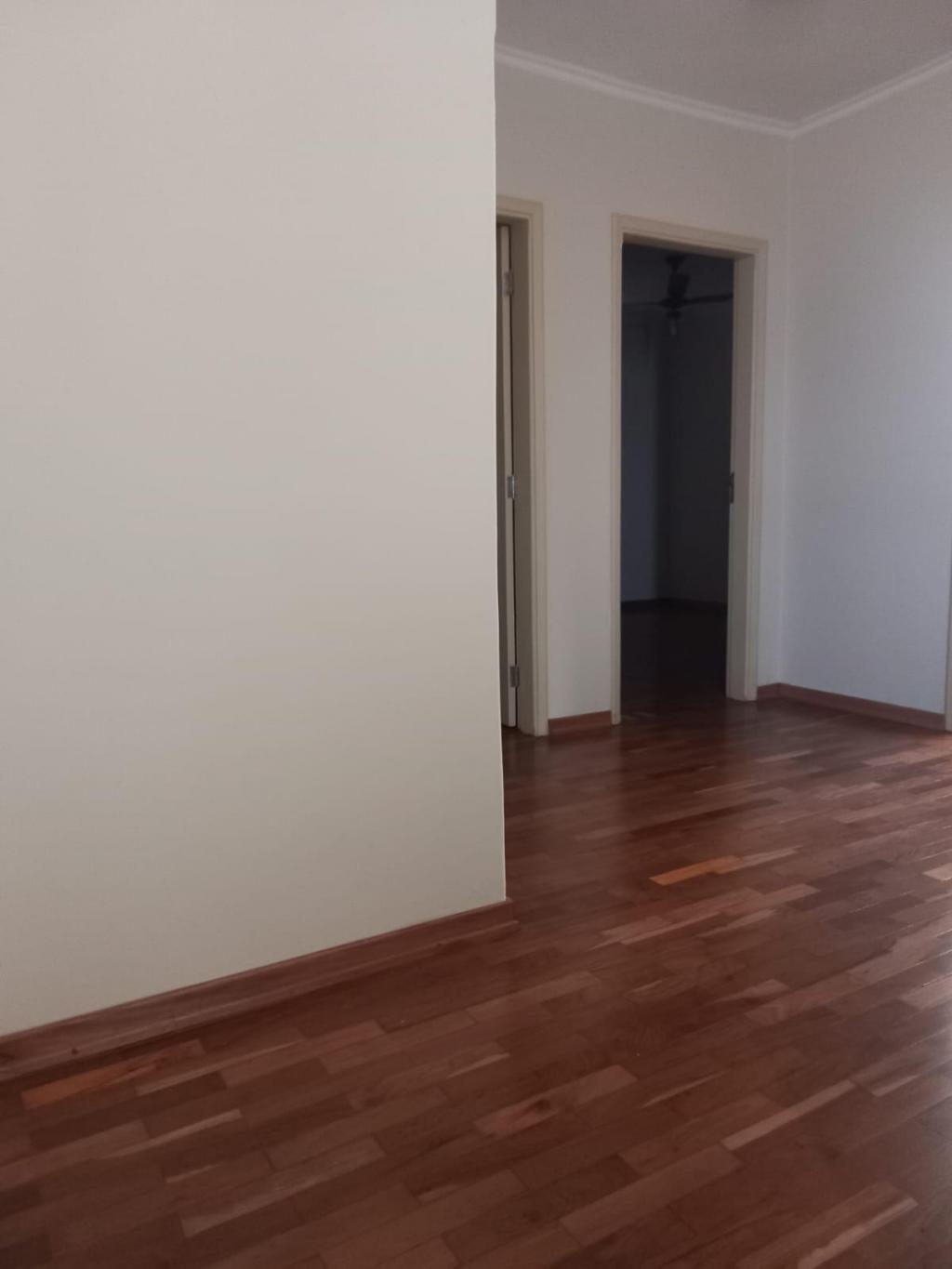 Casa à venda com 4 quartos, 232m² - Foto 9