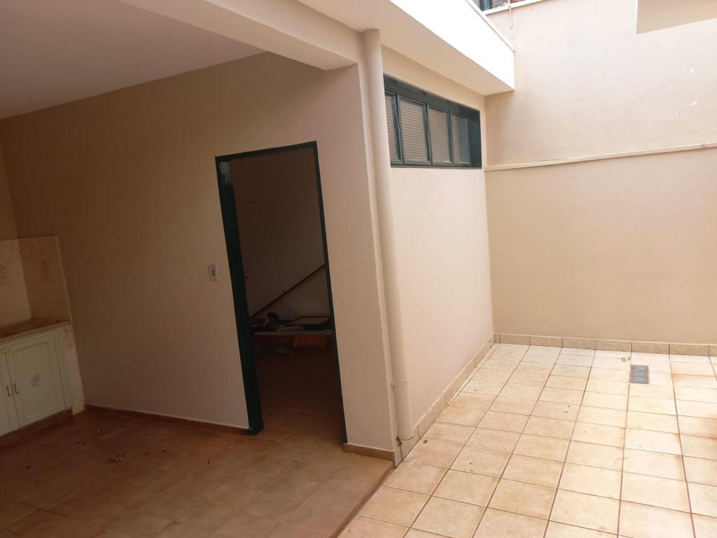 Casa à venda com 4 quartos, 232m² - Foto 12