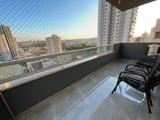 Apartamento à venda com 2 quartos, 76m² - Foto 1