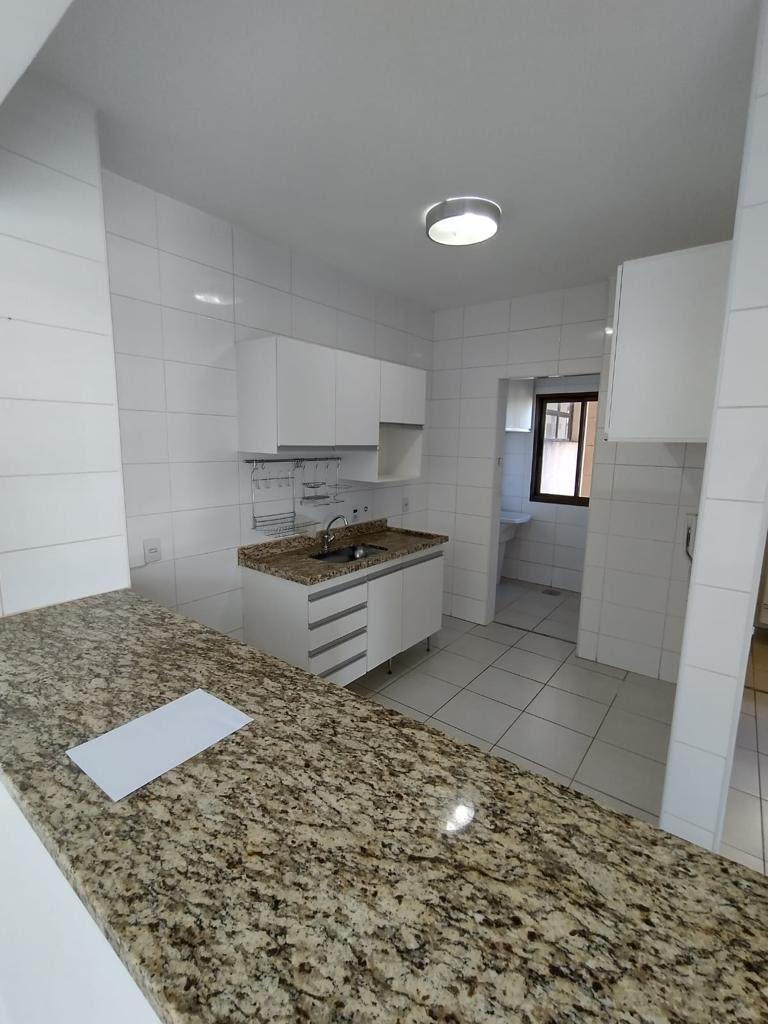 Apartamento à venda com 2 quartos, 56m² - Foto 4