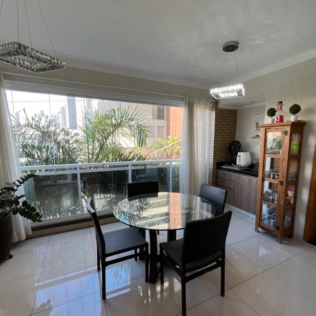 Apartamento para alugar com 3 quartos, 144m² - Foto 23