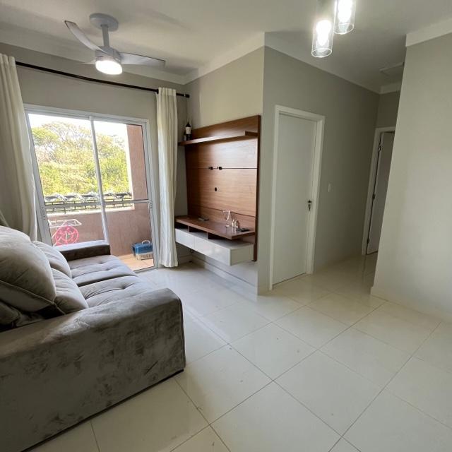 Apartamento à venda com 2 quartos, 57m² - Foto 1