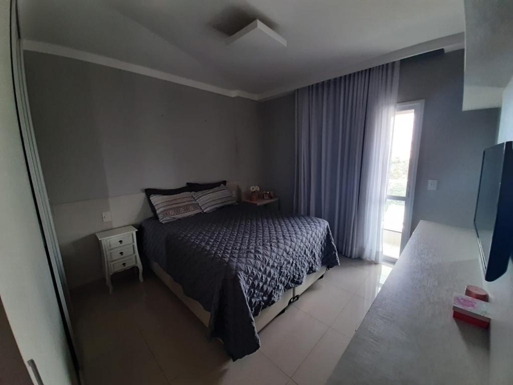 Apartamento à venda com 3 quartos, 114m² - Foto 6