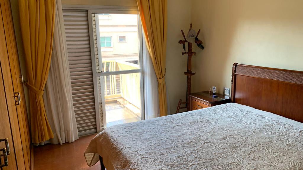 Apartamento à venda com 3 quartos, 160m² - Foto 5