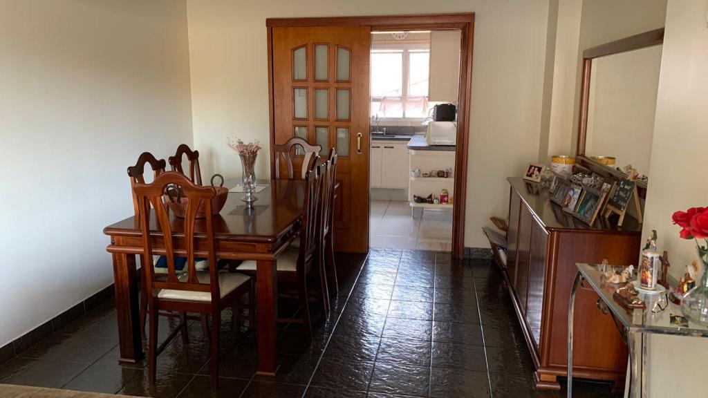 Apartamento à venda com 3 quartos, 160m² - Foto 16