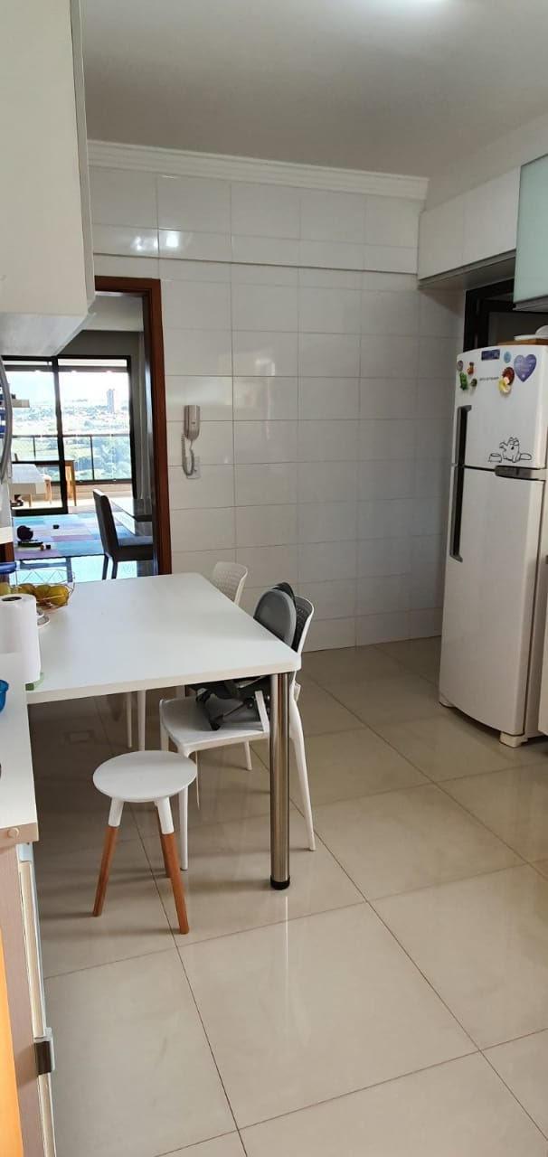 Apartamento à venda com 3 quartos, 148m² - Foto 23