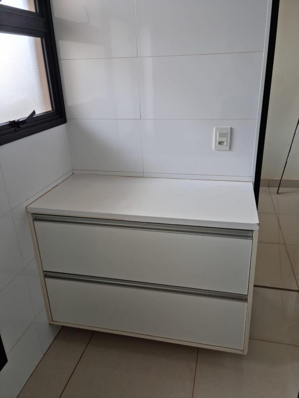 Apartamento à venda com 3 quartos, 167m² - Foto 3