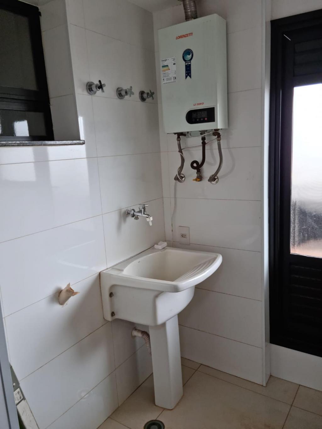 Apartamento à venda com 3 quartos, 167m² - Foto 5