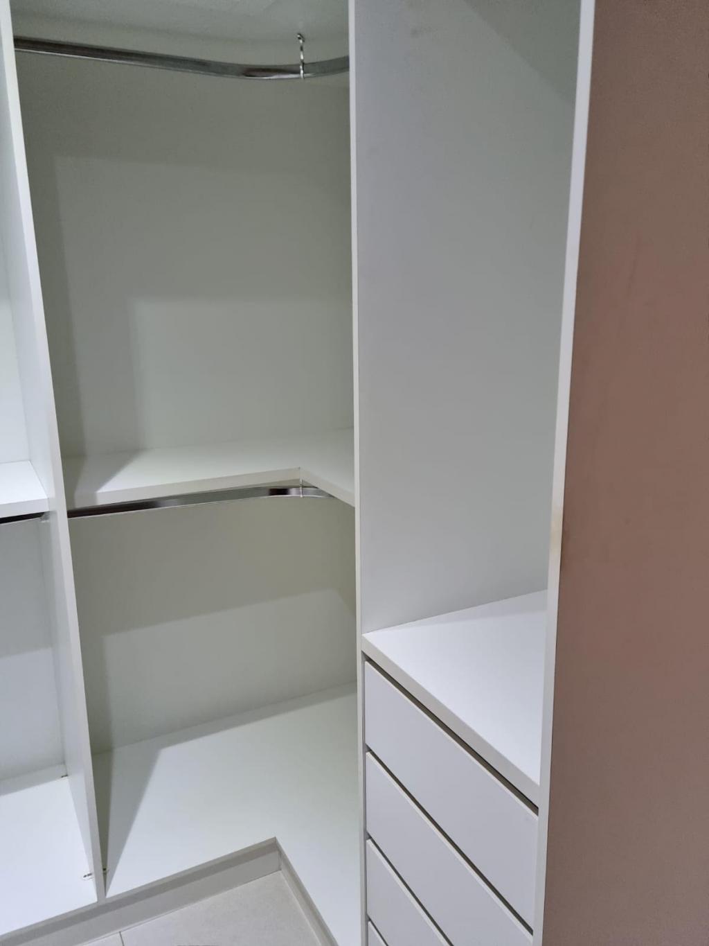 Apartamento à venda com 3 quartos, 167m² - Foto 15