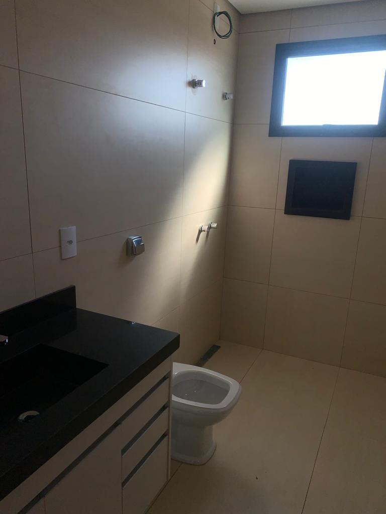 Casa de Condomínio à venda com 3 quartos, 243m² - Foto 8