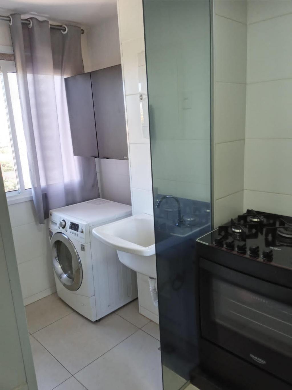 Apartamento à venda com 3 quartos, 107m² - Foto 3