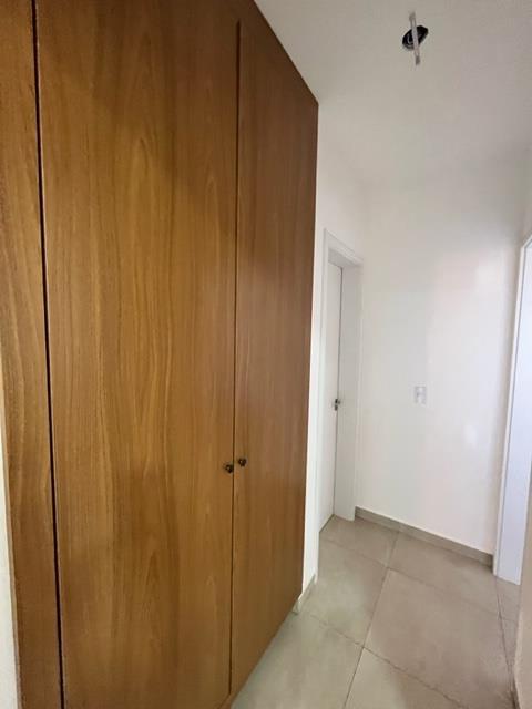 Apartamento à venda com 2 quartos, 79m² - Foto 14