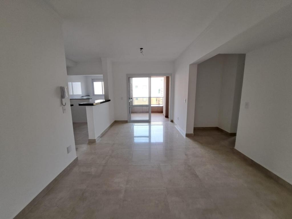 Apartamento à venda com 2 quartos, 80m² - Foto 1