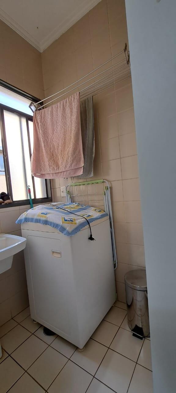 Apartamento à venda com 2 quartos, 65m² - Foto 15