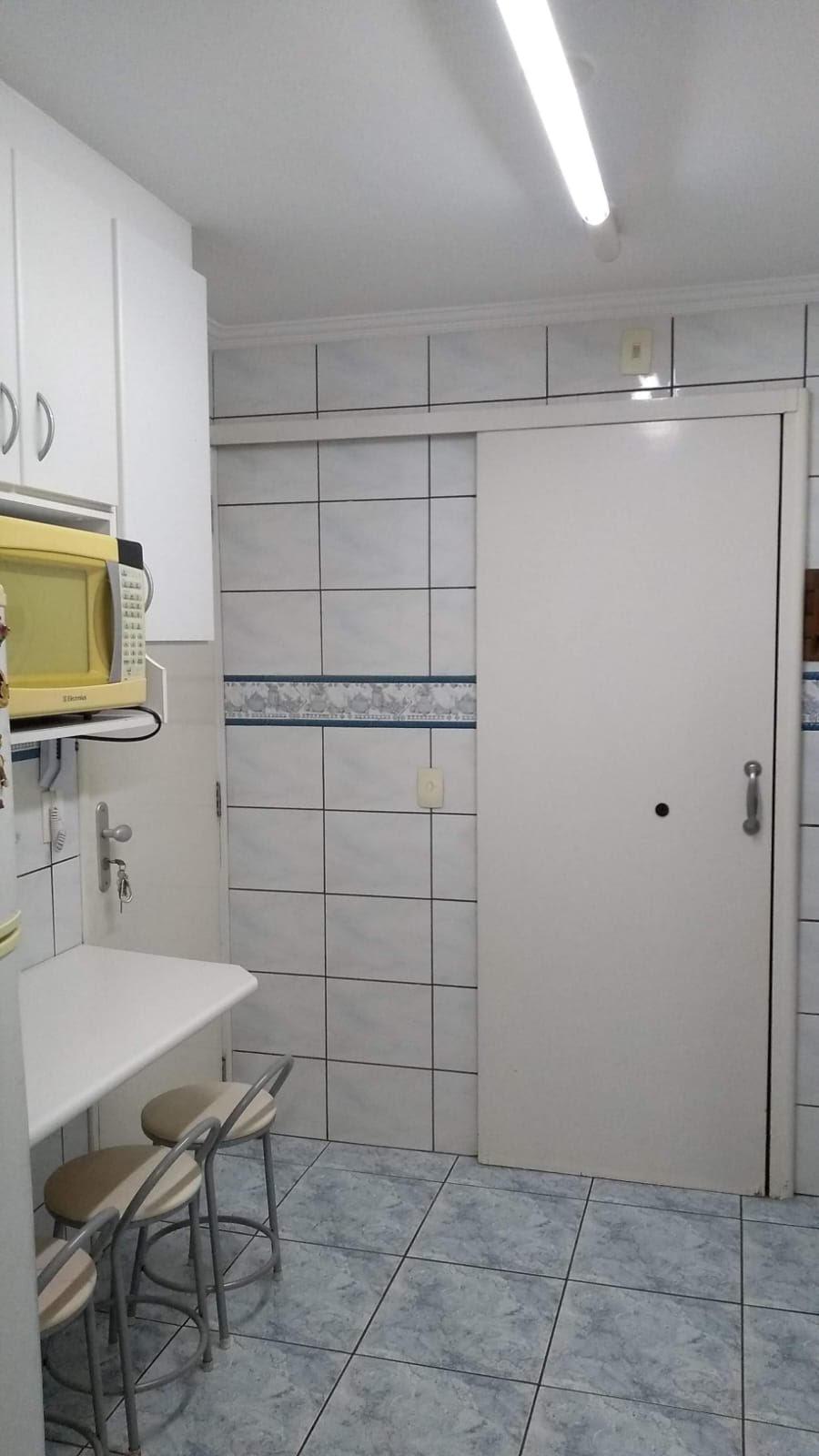 Apartamento à venda com 3 quartos, 70m² - Foto 7