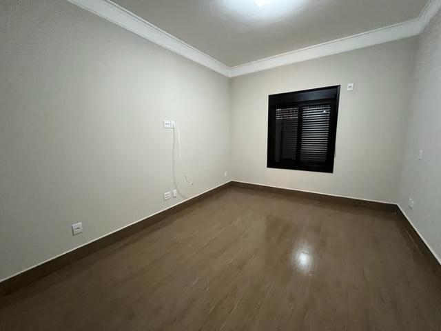 Casa de Condomínio à venda com 6 quartos, 750m² - Foto 31