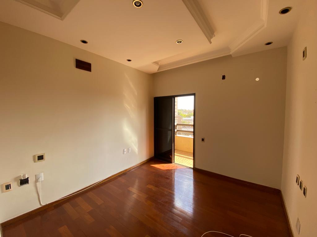 Apartamento à venda com 3 quartos, 185m² - Foto 27