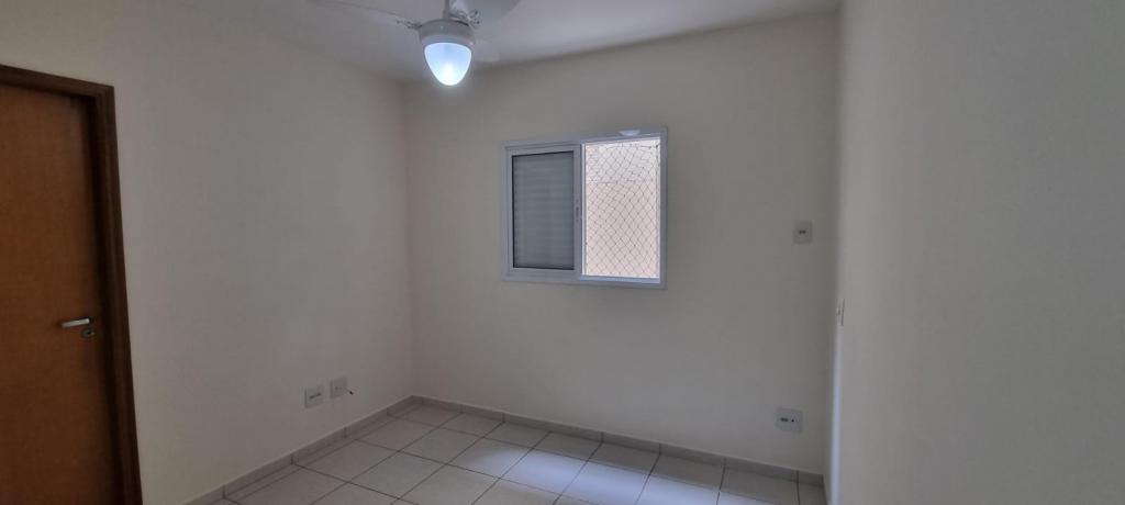 Apartamento à venda com 2 quartos, 70m² - Foto 17